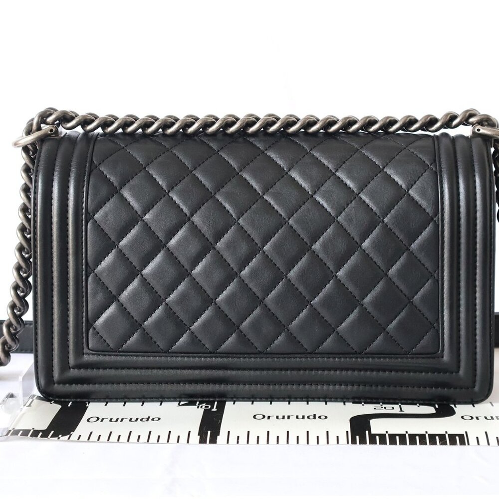 CHANEL Black Quilted Leather Shoulder Bag with Silver Hardware - Picture 2 of 14